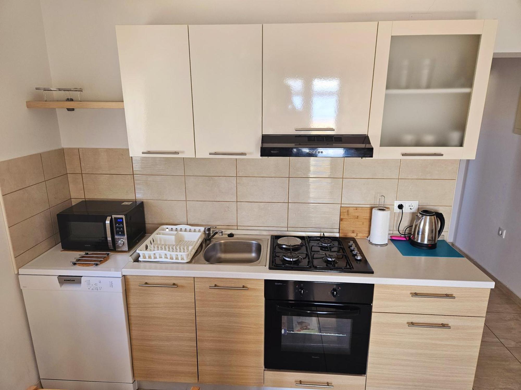 Apartments Cikac II - Modern Apartments By The Beach Мандре Екстериор снимка