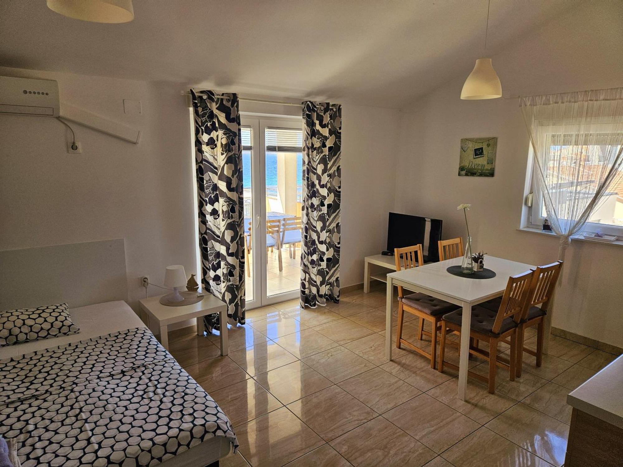 Apartments Cikac II - Modern Apartments By The Beach Мандре Екстериор снимка